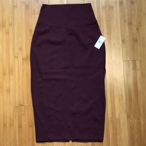 TAGS ON PENCIL SKIRT